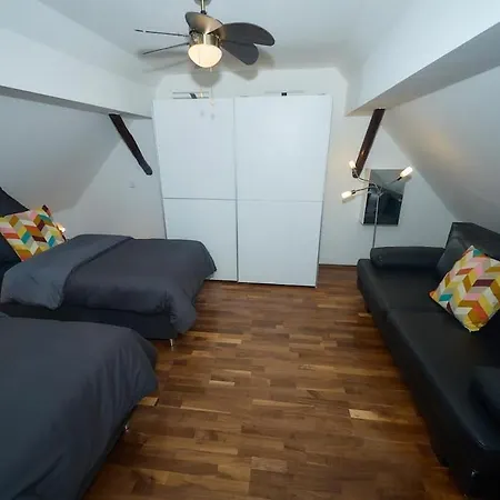 Gemuetliche 4 Mit Einzelbetten, Kueche Und Badezimmer