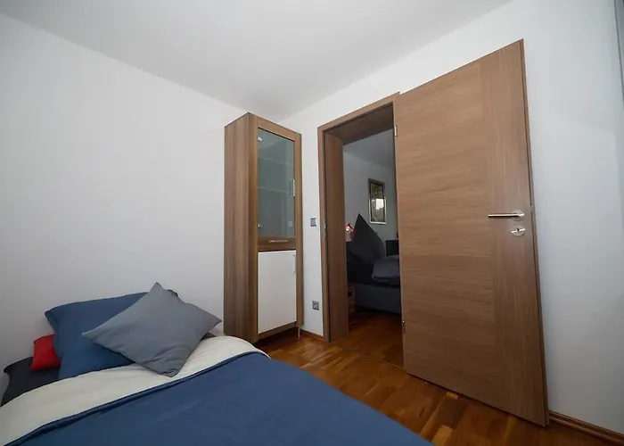 Gemuetliche 4 Mit Einzelbetten, Kueche Und Badezimmer *