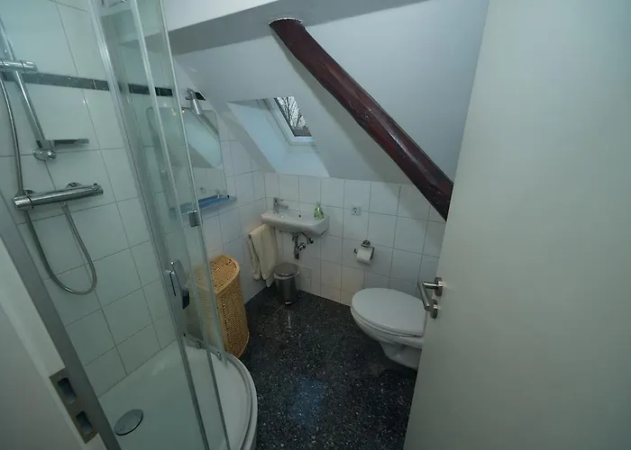 Gemuetliche 4 Mit Einzelbetten, Kueche Und Badezimmer