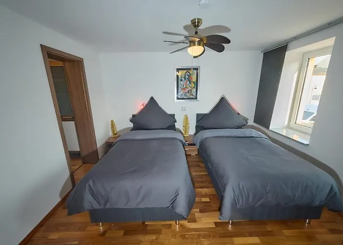 Gemuetliche 4 Mit Einzelbetten, Kueche Und Badezimmer * Hohenmölsen