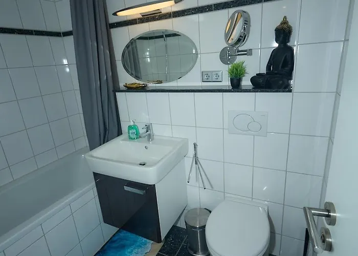 公寓 Gemuetliche 4 Mit Einzelbetten, Kueche Und Badezimmer